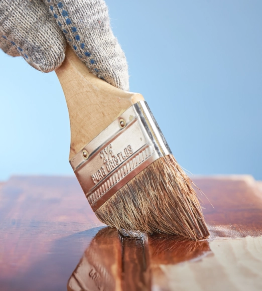 Lackierarbeiten Tapezierungen sowie Silikonarbeiten bestens vertraut img